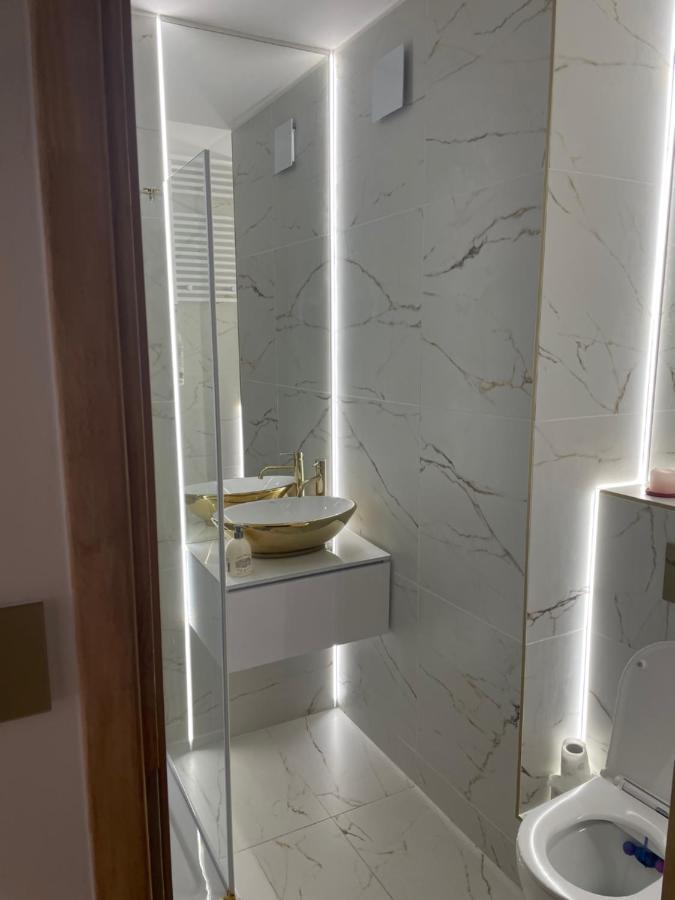 Apartament Lili Sloneczne Tarasy Dziwnówek Buitenkant foto